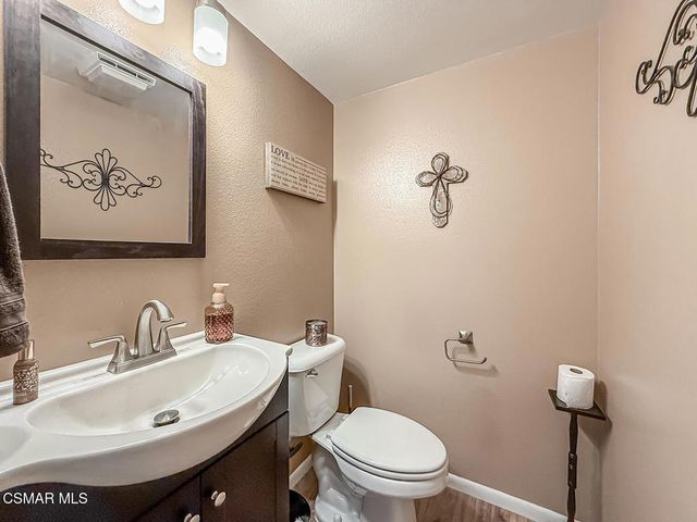 7507 Carmenita Lane, West Hills, CA 91304