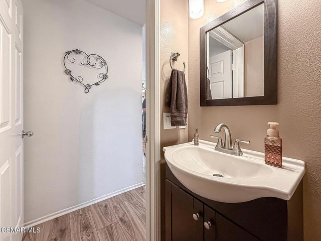 7507 Carmenita Lane, West Hills, CA 91304