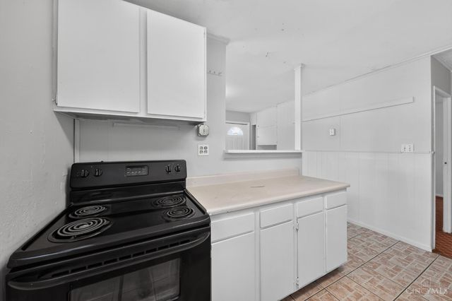 9670 Pippin Road, Colerain Twp, OH 45231