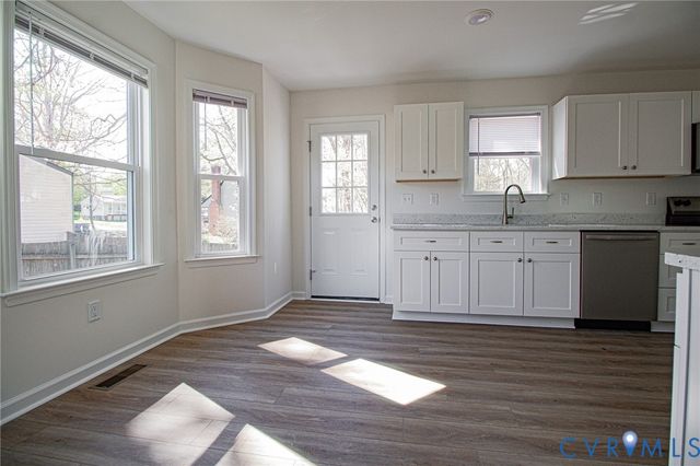 11019 Blossomwood Rd, Chesterfield, VA 23832