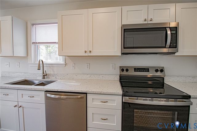 11019 Blossomwood Rd, Chesterfield, VA 23832