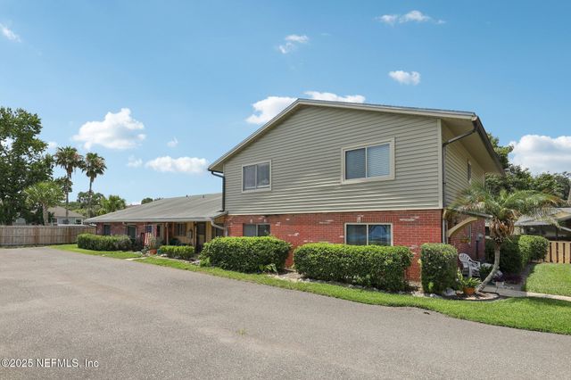 1262 THE GROVE Road, Orange Park, FL 32073