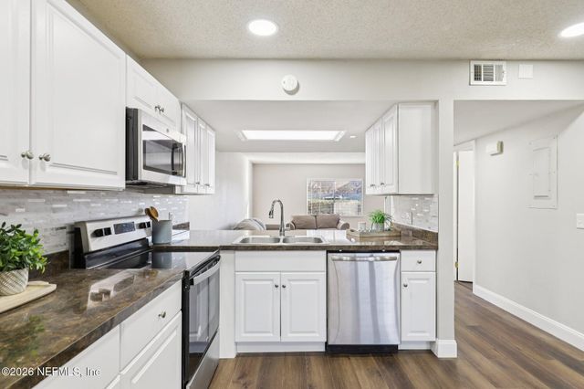 1262 THE GROVE Road, Orange Park, FL 32073