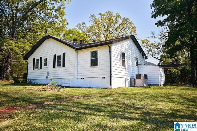 2224 1ST STREET NE, Center Point, AL 35215