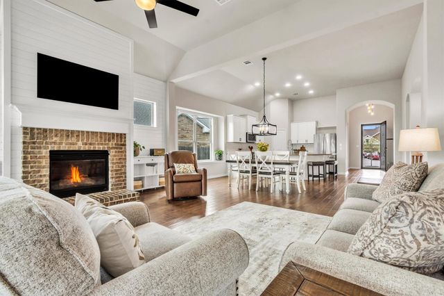 117 Fattoria CV, Liberty Hill, TX 78642