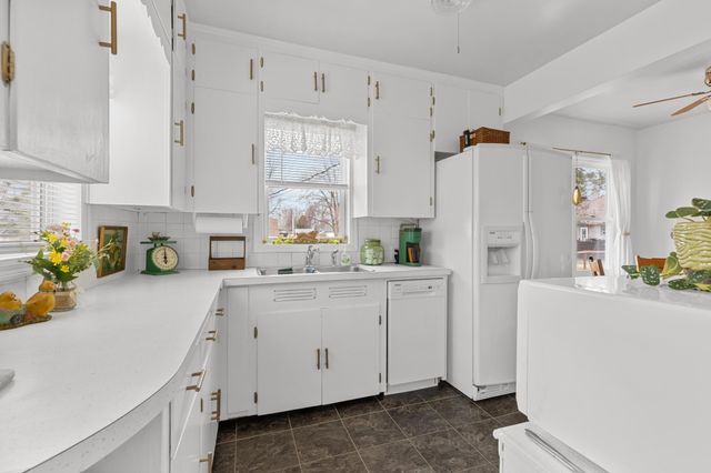 1721 Pine Street, Brainerd, MN 56401