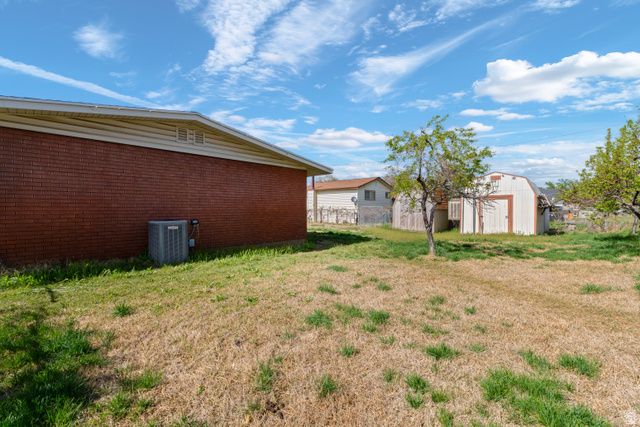 2260 W 3875 S, Roy, UT 84067