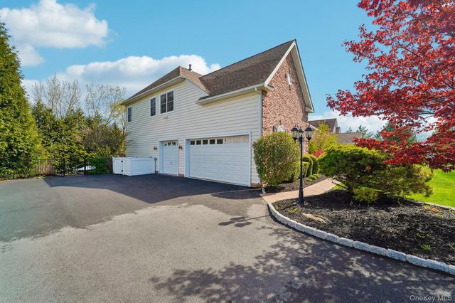83 Fredrick Drive, Monroe, NY 10950