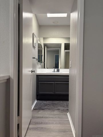 2226 River Run 164, San Diego, CA 92108