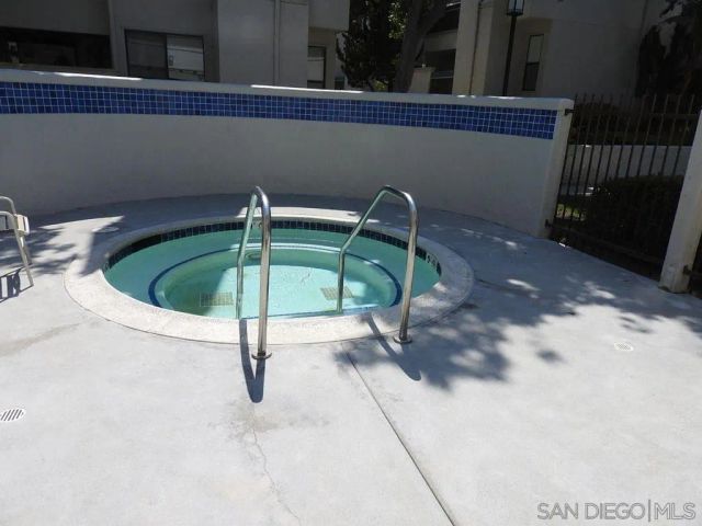 2226 River Run 164, San Diego, CA 92108