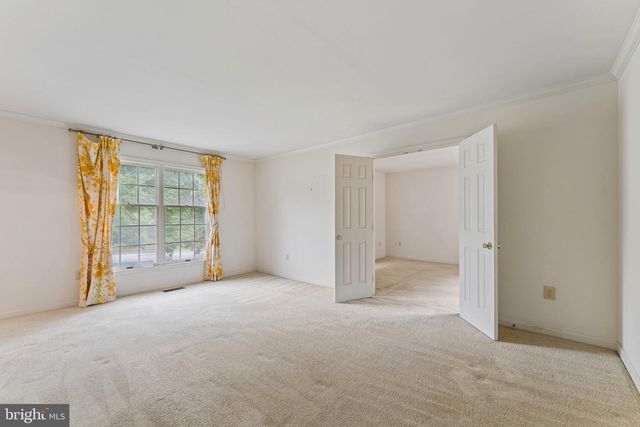 7704 LAKE GLEN DR, Glenn Dale, MD 20769