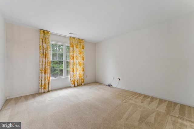 7704 LAKE GLEN DR, Glenn Dale, MD 20769