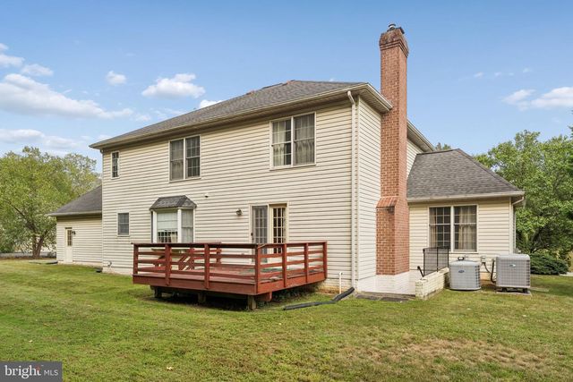 7704 LAKE GLEN DR, Glenn Dale, MD 20769