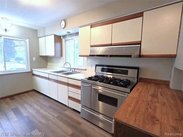 1022 Canal Street, Milford, MI 48381