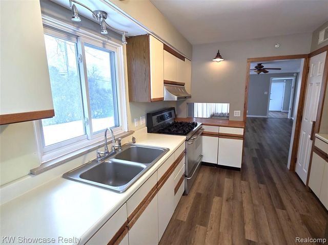 1022 Canal Street, Milford, MI 48381