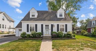 157 Schuyler Street, East Providence, RI 02914