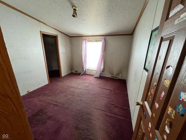 267 E 360 N, Anderson, IN 46012