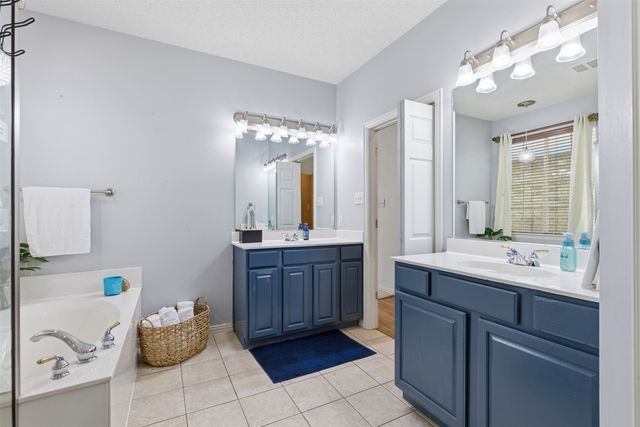 4561 Marguerite Lane, Fort Worth, TX 76123