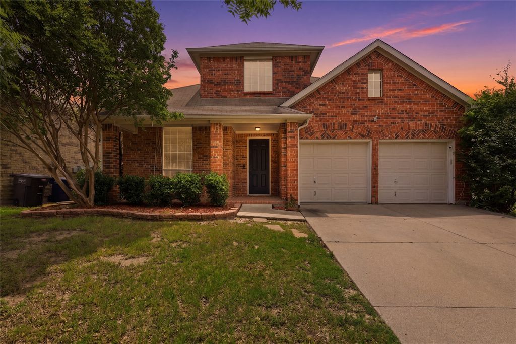 4561 Marguerite Lane, Fort Worth, TX 76123