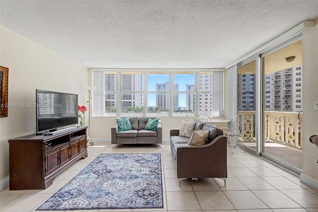 1825 S Ocean Drive 609, Hallandale Beach, FL 33009