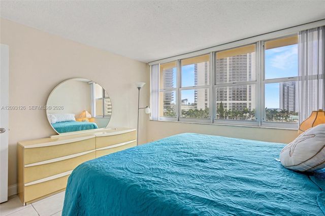 1825 S Ocean Drive 609, Hallandale Beach, FL 33009
