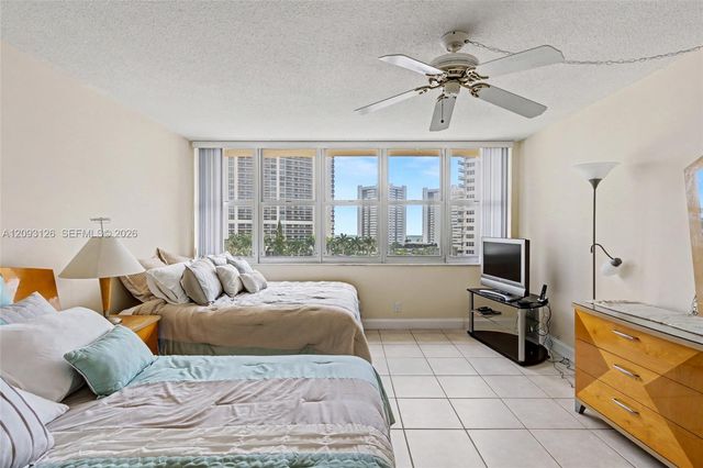1825 S Ocean Drive 609, Hallandale Beach, FL 33009