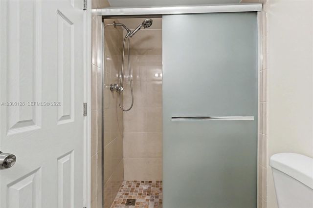1825 S Ocean Drive 609, Hallandale Beach, FL 33009