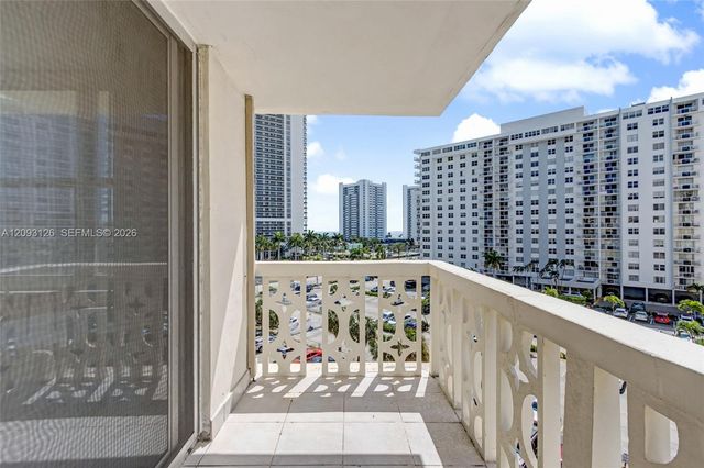 1825 S Ocean Drive 609, Hallandale Beach, FL 33009