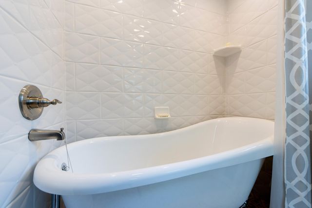 318 Superior Street, South Haven, MI 49090