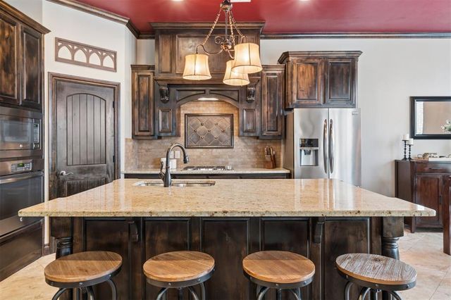 10401 Cherrywood Drive, Oklahoma City, OK 73151