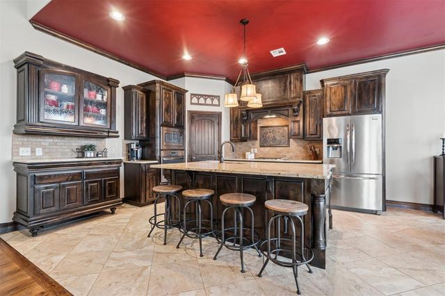 10401 Cherrywood Drive, Oklahoma City, OK 73151