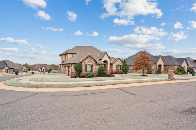 10401 Cherrywood Drive, Oklahoma City, OK 73151
