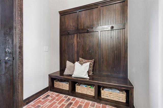 10401 Cherrywood Drive, Oklahoma City, OK 73151