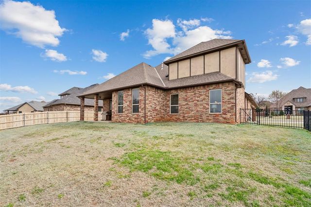 10401 Cherrywood Drive, Oklahoma City, OK 73151