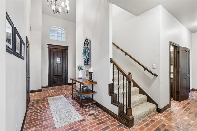 10401 Cherrywood Drive, Oklahoma City, OK 73151