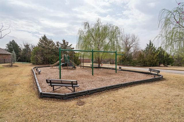 10401 Cherrywood Drive, Oklahoma City, OK 73151