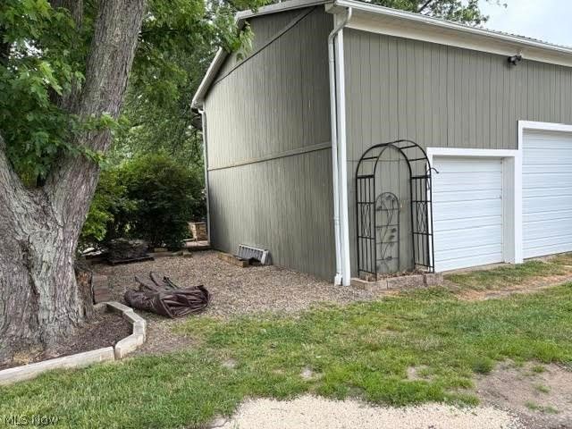 8385 Paris Avenue, Louisville, OH 44641