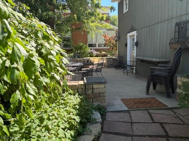 8385 Paris Avenue, Louisville, OH 44641