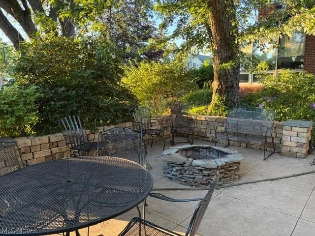 8385 Paris Avenue, Louisville, OH 44641