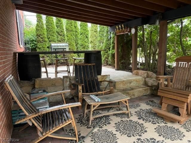 8385 Paris Avenue, Louisville, OH 44641