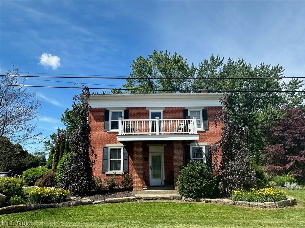 8385 Paris Avenue, Louisville, OH 44641