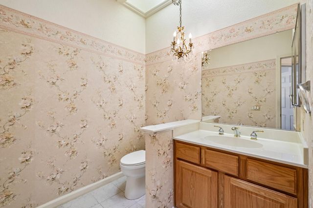 5202 Green Grove Ln, Roseville, CA 95747