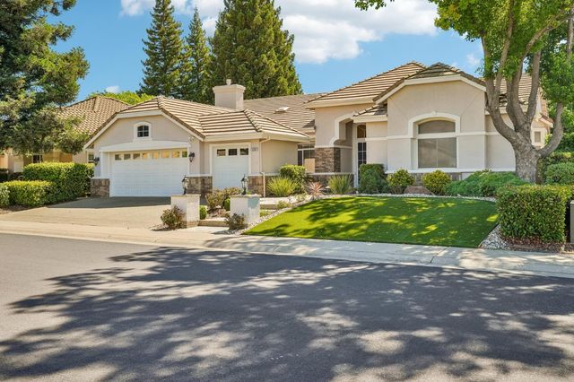 5202 Green Grove Ln, Roseville, CA 95747