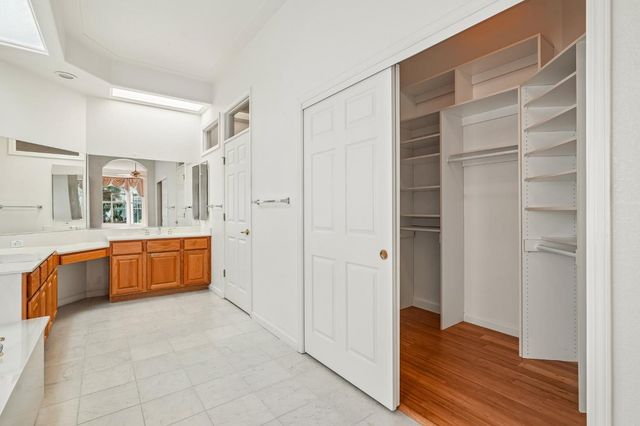 5202 Green Grove Ln, Roseville, CA 95747