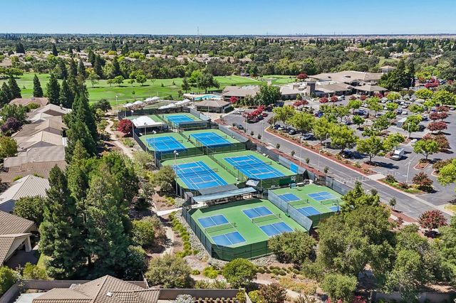 5202 Green Grove Ln, Roseville, CA 95747