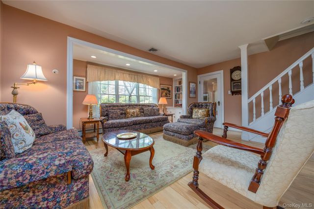 302 Laurel Road, Pearl River, NY 10965