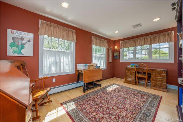 302 Laurel Road, Pearl River, NY 10965