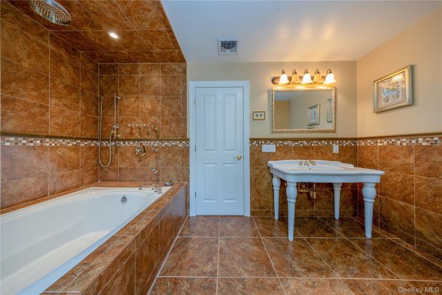 302 Laurel Road, Pearl River, NY 10965