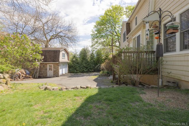 302 Laurel Road, Pearl River, NY 10965