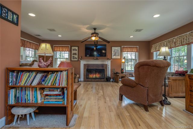 302 Laurel Road, Pearl River, NY 10965